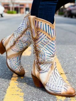 Alig Tannery Retro Cowgirl โ Wide Western Boots In White Sequined Leather