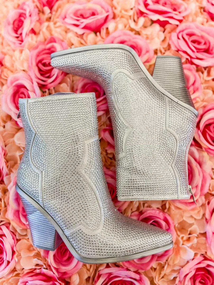 Azalea Wang Soulard Bootie - Silver