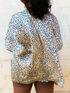 D & J Industies Co., LTD. Actin Up Kimono - Leopard